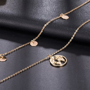 Necklace : Wereldbol Ketting Deluxe - Goudkleurig in van Pantino
