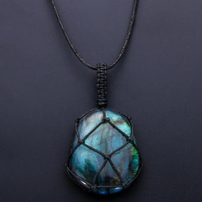 Necklace : Labradoriet Drakenhart - Unieke Handgesneden Edelsteen Hanger in van Pantino