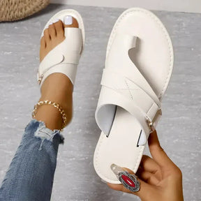 Sandals : Sandalen Dames Zwart - Stijlvolle Luxe Design - Perfect voor die van Elegantie en Exclusiviteit Houden in Wit van Pantino