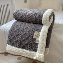 home & garden : ComfortCover - Comfort Deken - Grijs in Grijs van Pantino