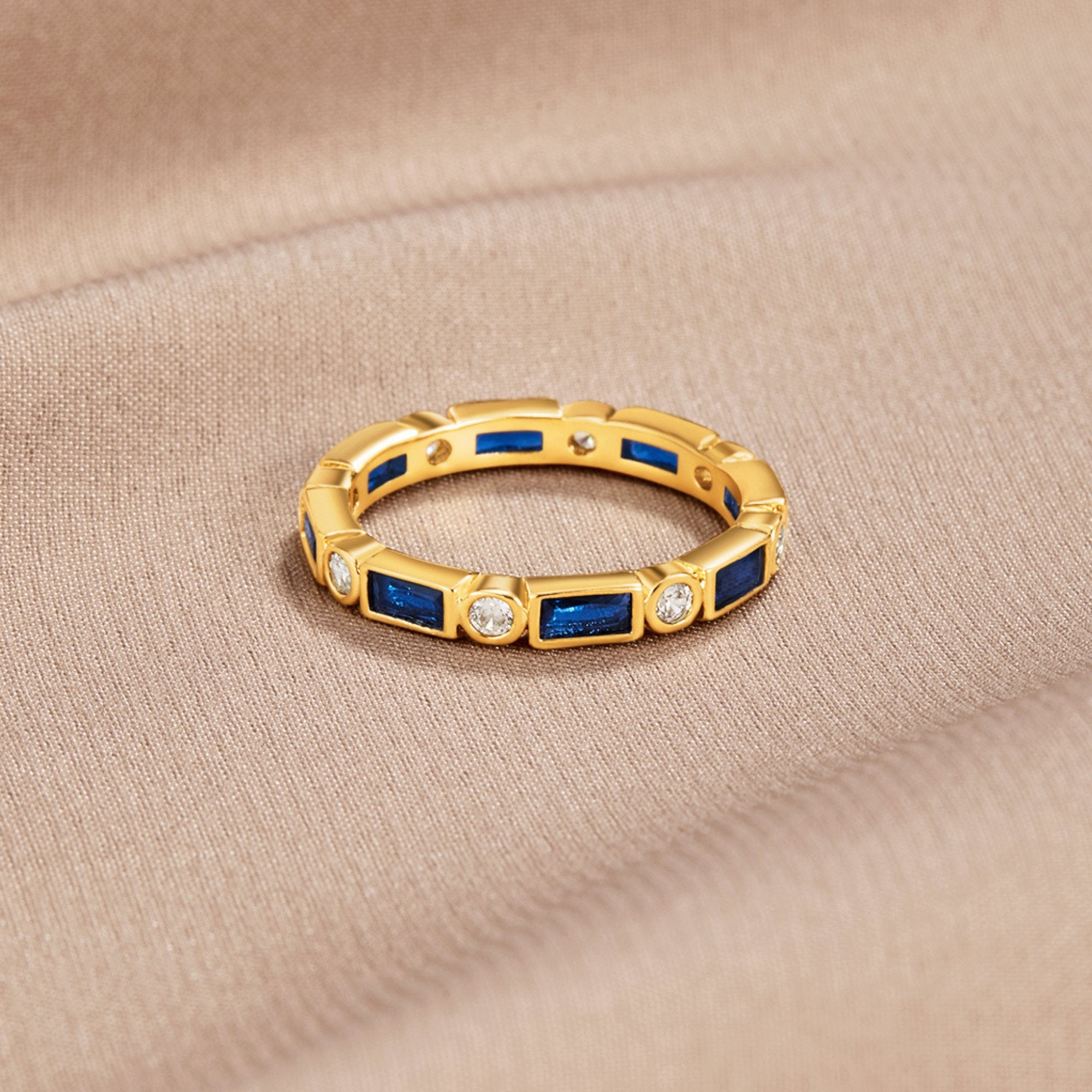 Ring : Royal Blue Adeline Crystal in van Pantino