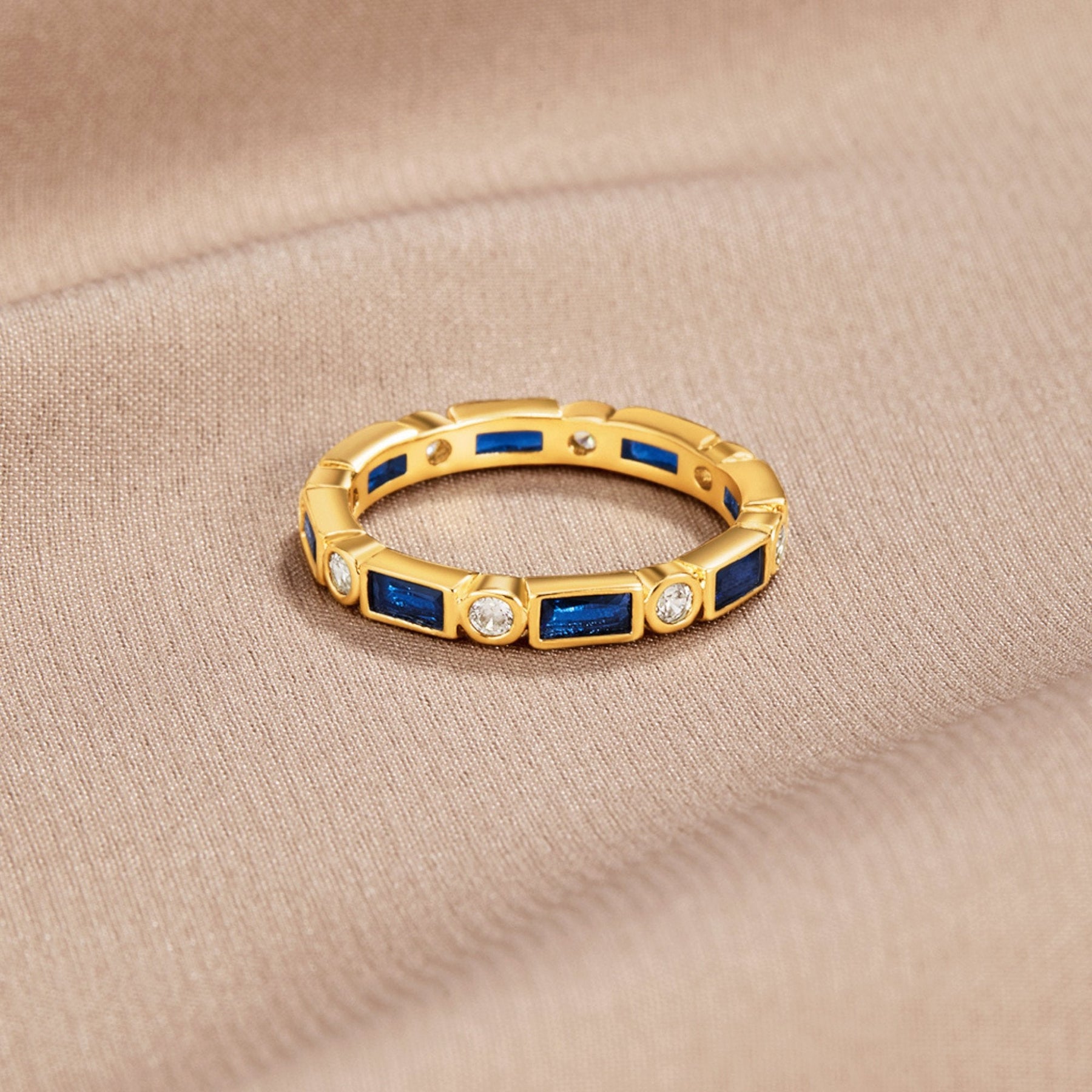 Ring : Royal Blue Adeline Crystal in van Pantino