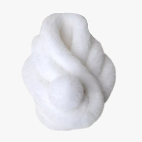 Scarf : Konijnenbont Sjaal Herfst-Winter - Cozy en Elegante Warmte - Lichtgrijs in Wit 60-80cm van Pantino