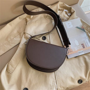 bags : Crossbody Tas Dames Zwart - Medium 19cm Imitatieleer - Kunstleer in Koffie van Pantino