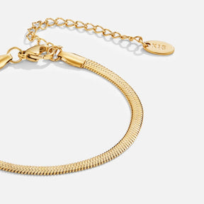 Bracelet : Armband 18K Goud - Sarya Gouden Roestvrij Staal in 18K Goud van Pantino