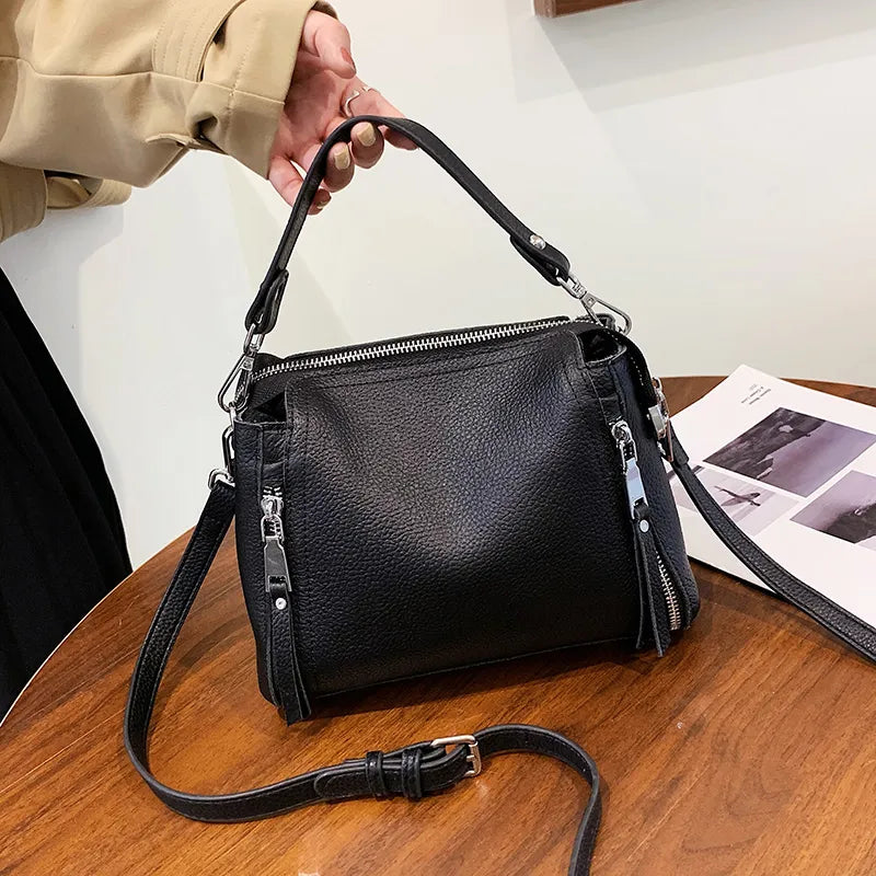 bags : Schoudertas Dames Geel - SelenaBag - Leren in van Pantino