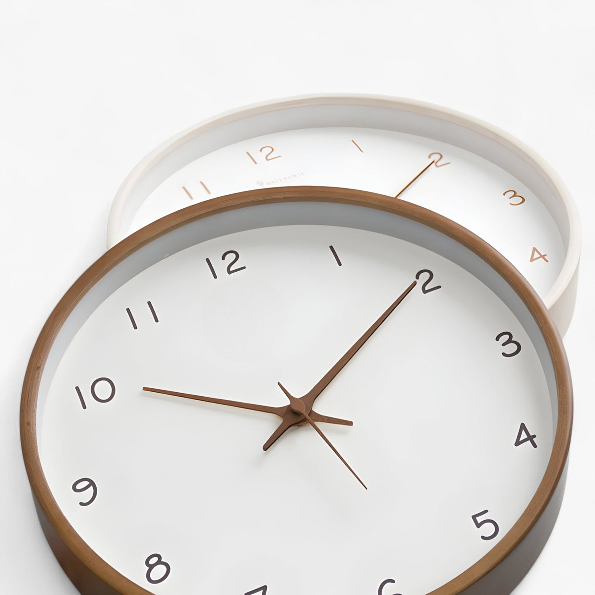 watches : Wandklok van Massief Hout - Crème in van Pantino