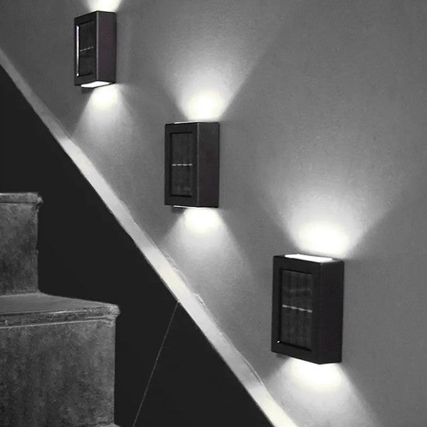 outdoor equipment : Draadloze LED Solar Wandlampen Deluxe - Efficiënte Verlichting voor Jouw Buitenmuren in van Pantino