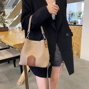 bags : Schoudertas Khaki - Sonia Premium Leer in van Pantino