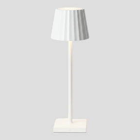 Éclairage : Lampe de Table LED Sans Fil avec Batterie Rechargeable et Commande Tactile Aluminium in Blanc van Pantino