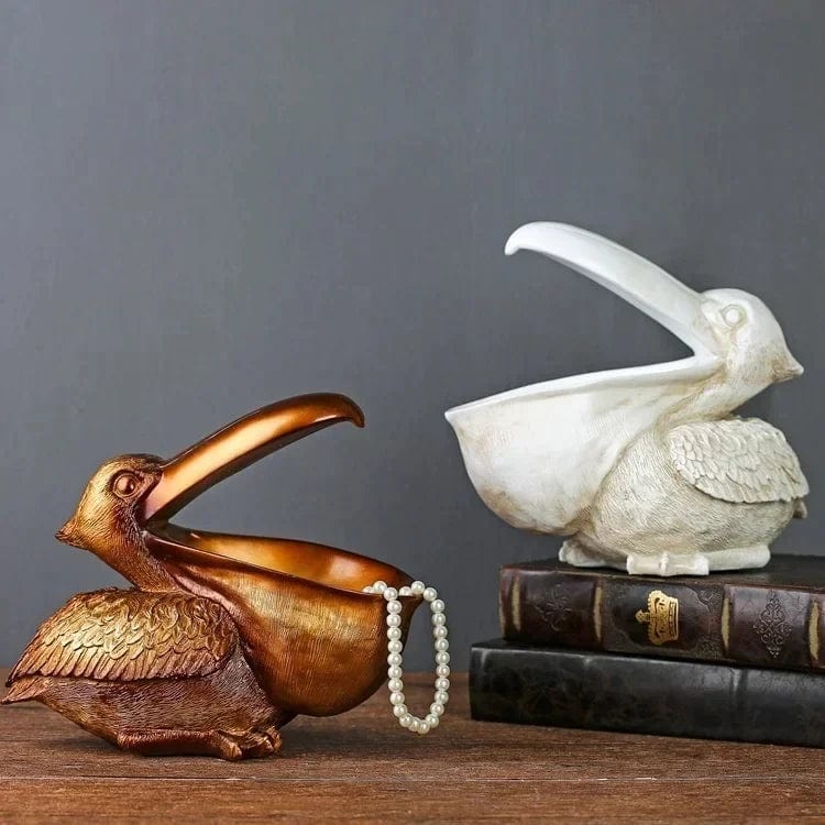 home & garden : The Pelican Decoration - Een Echte Eye-Catcher - Goud in van Pantino