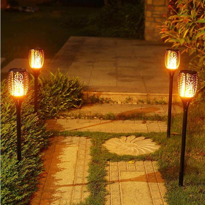 outdoor equipment : Flikkerende Vlam Solar Fakkels - Sfeerverlichting Tuin Feest - Solar LED in van Pantino
