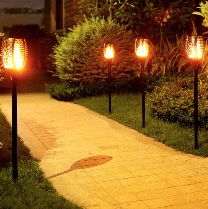 outdoor equipment : Flikkerende Vlam Solar Fakkels - Sfeerverlichting Tuin Feest - Solar LED in van Pantino