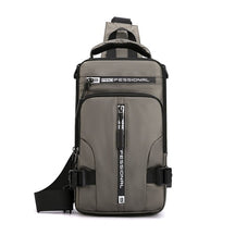 bags : Compacte Rugtas Heren Army Green - Khaki in Khaki 18cmx10cmx30cm van Pantino