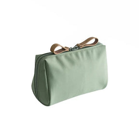 bags : Elegante Cosmetisch Tasje met Dubbele Rits - Groen in Groen van Pantino