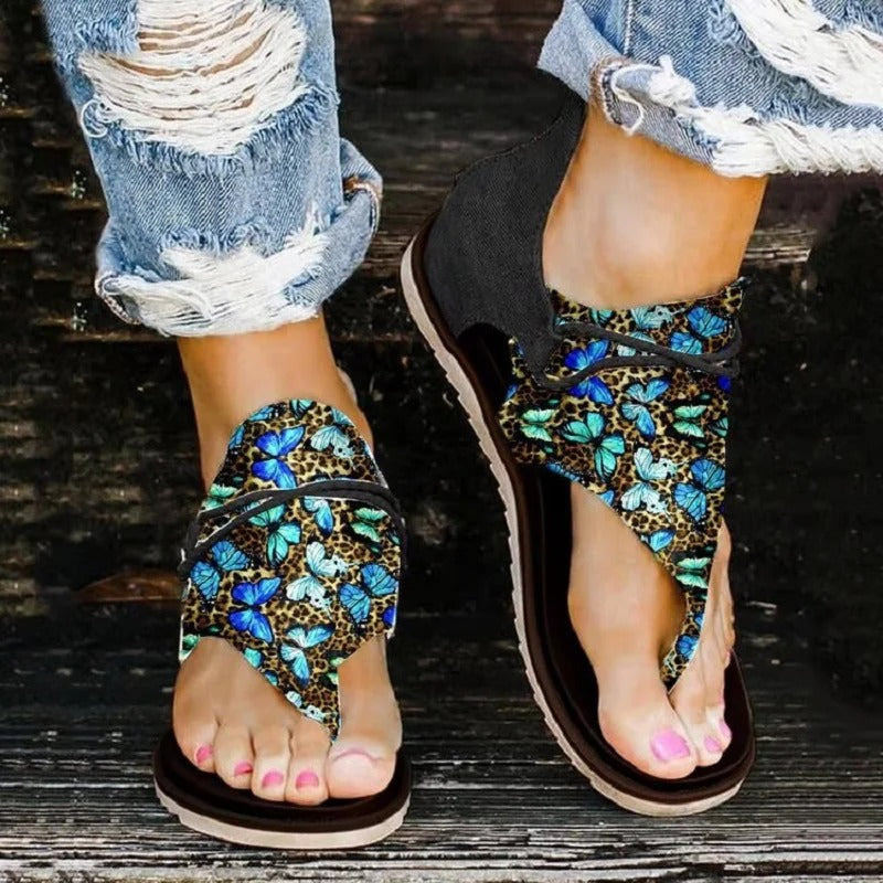 Sandals : Retro Bloemenprint Sandalen Dames - Stijlvolle Sandalen met een Vintage Bloemendesign - Groen in Groen van Pantino