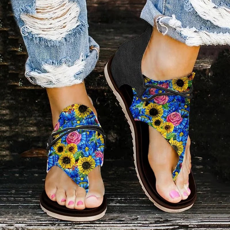 Sandals : Retro Bloemenprint Sandalen Dames - Stijlvolle Sandalen met een Vintage Bloemendesign - Groen in Blauw van Pantino