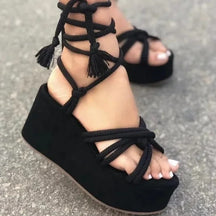 Sandals : Dames Sandalen Zwart Leer - Vintage Retro Stijl - Comfortabel & Elegant in Zwart van Pantino