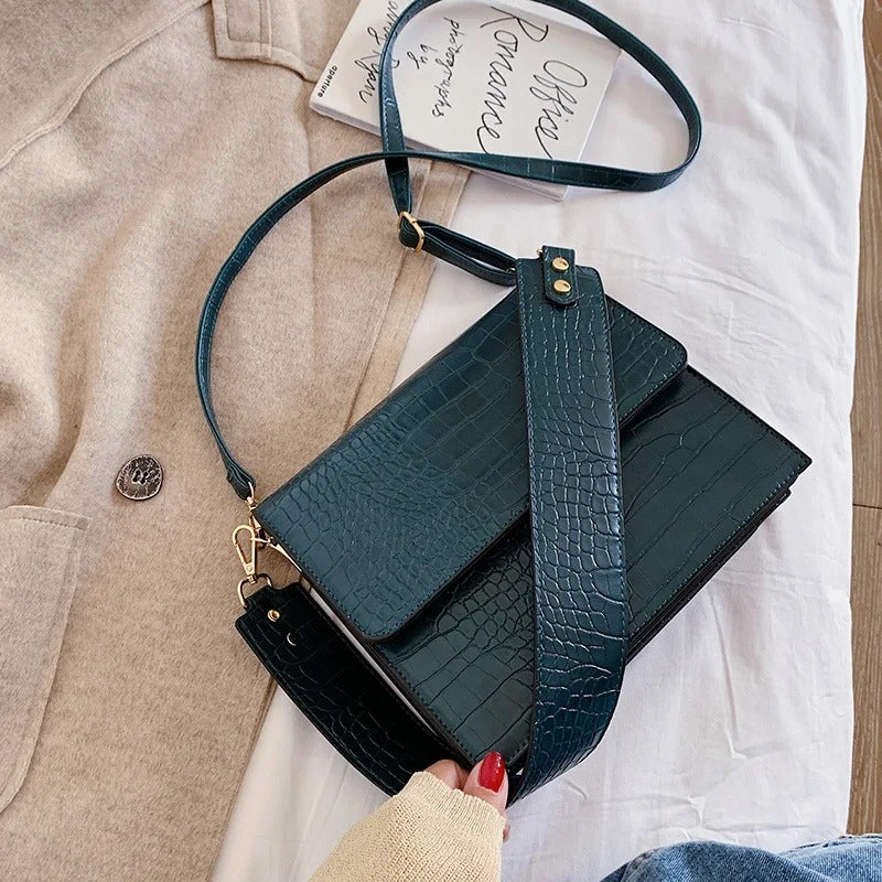bags : Schoudertas Zwart - Chic Lucia in van Pantino