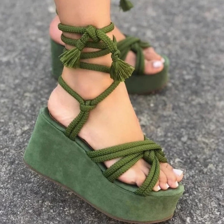 Sandals : Dames Sandalen Zwart Leer - Vintage Retro Stijl - Comfortabel & Elegant in Groen van Pantino