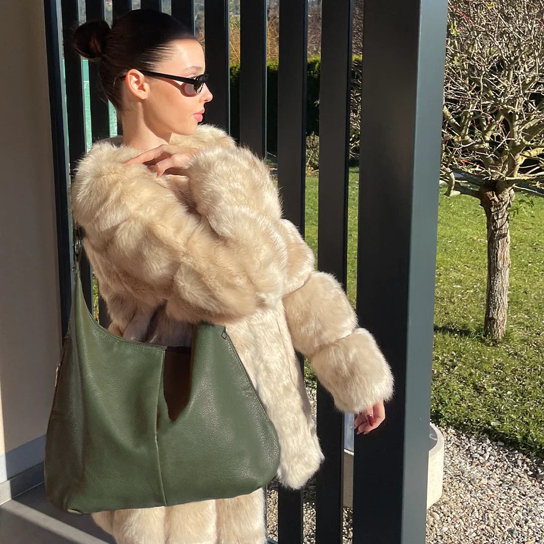 bags : Kaia Vegan Leren Hobo Tas - Wijnrood in van Pantino