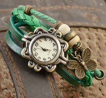 watches : Dames Horloge Rood - Vintage Stijlvol Armband Horloge met Leren Band in Groen van Pantino