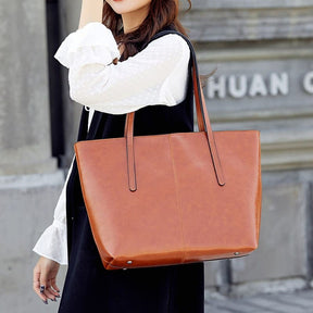 bags : Tote Bag Bruin - Vintage Oil Wax Leather in van Pantino