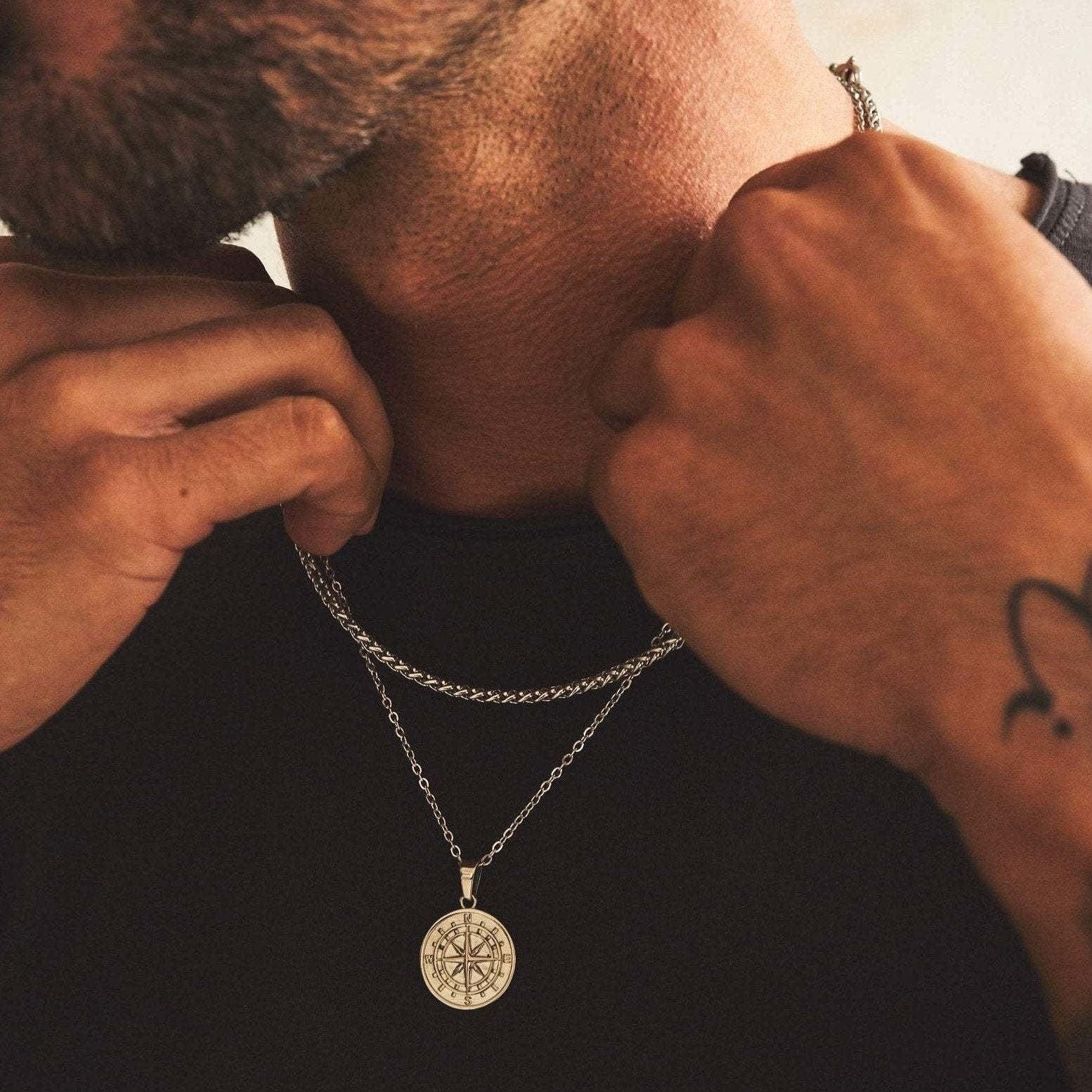 Necklace : Heren Ketting - Vnox Zilverkleurige RVS Halsketting voor Mannen, Gelaagd & Duurzaam in van Pantino