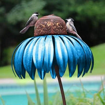 pets : Vogelvoederbak Blauw - Bloemvorm Tuin Decoratief - Kunststof in Blauw van Pantino