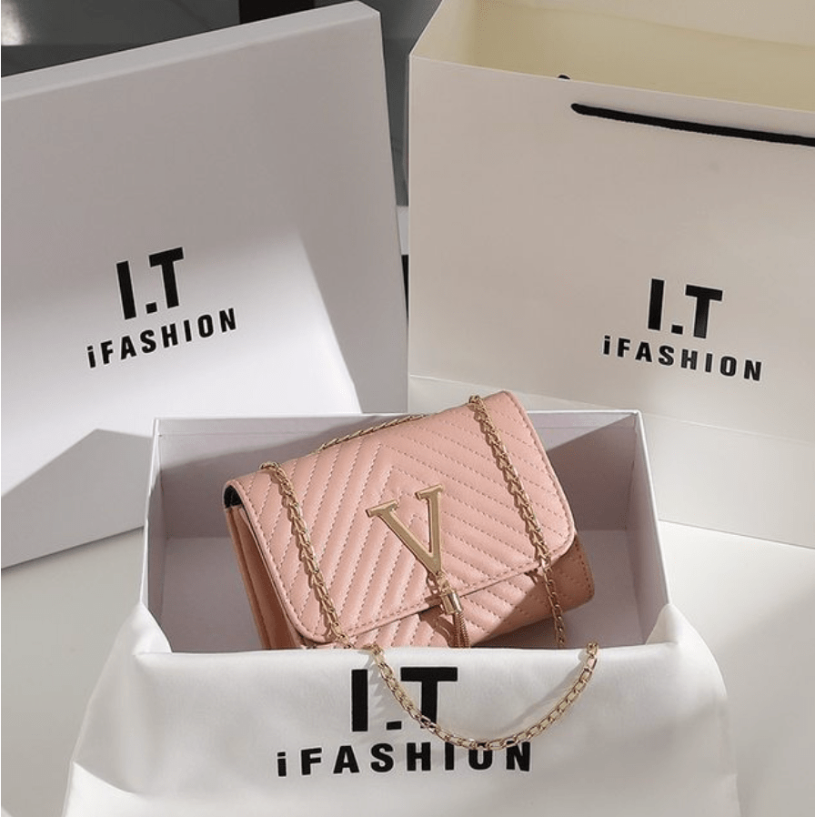bags : Leather Shoulder Bag for Ladies in Pink van Pantino