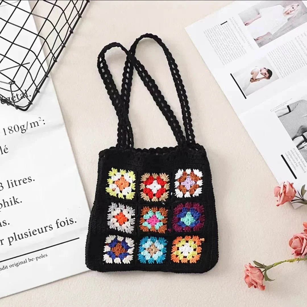 bags : Boho Geweven Tote Bag Dames - Zomer Strand Handtas - Stro in Zwart van Pantino