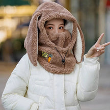 Helmet Cover : WarmHelmet - Konijnenoor Decoratieve Helmhoes Konijn - Wit in Konijn - Khaki van Pantino
