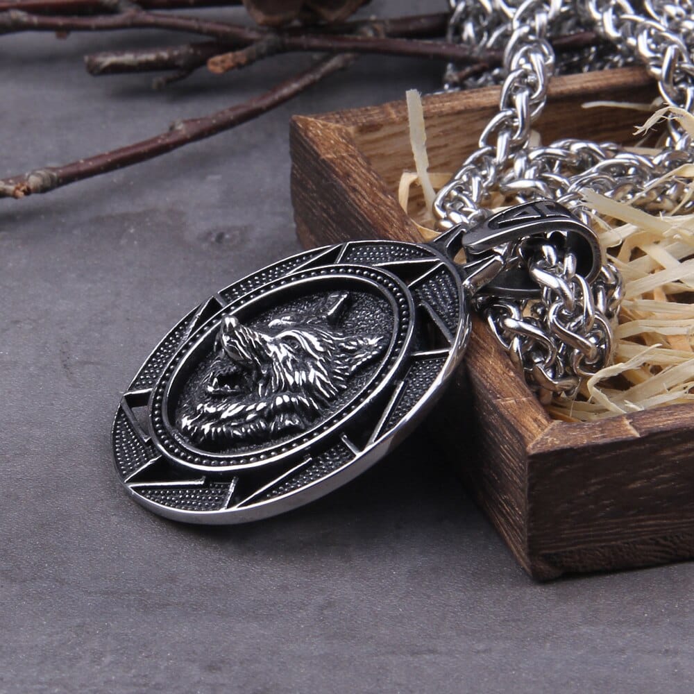 Necklace : Viking Wolf Hoofd Hanger - Roestvrij Staal - Zilverkleurig - Voor Heren in van Pantino