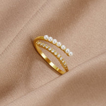 Ring : Ring Goud - Nova Pearl in 18K Goud van Pantino