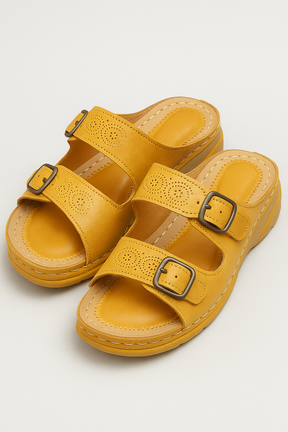 Sandals : Lichtgewicht ademende comfort zomer orthopedische sandalen voor heren voor diabetici en gevoelige voeten in Giallo van Pantino