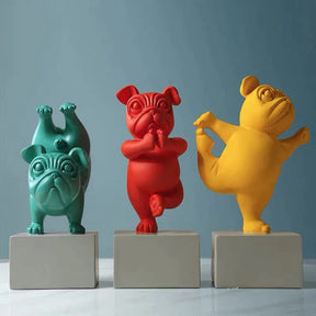 home & garden : Yoga Bulldog Beeldje - Geel in van Pantino