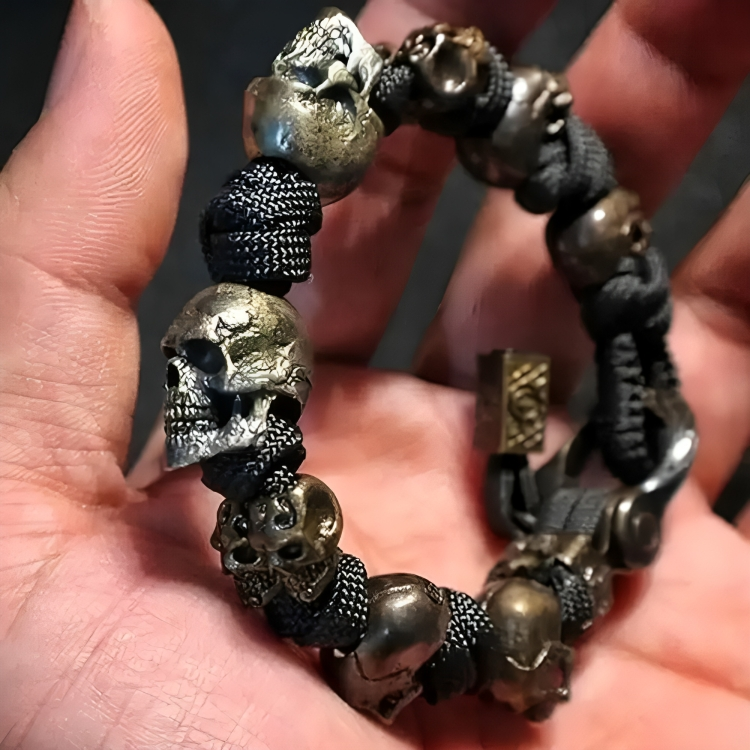 Bracelet : Schedel Paracord Armband Zilver - Leger Premium Stijl - Paracord in van Pantino