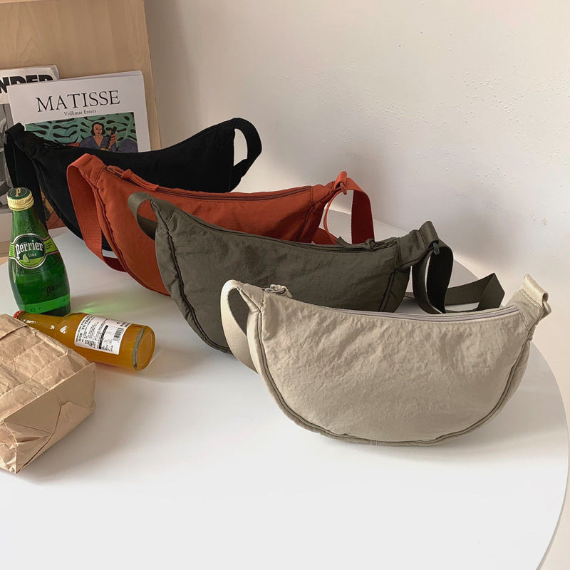 bags : Schoudertas Zwart - SlingBag Crossbody in van Pantino