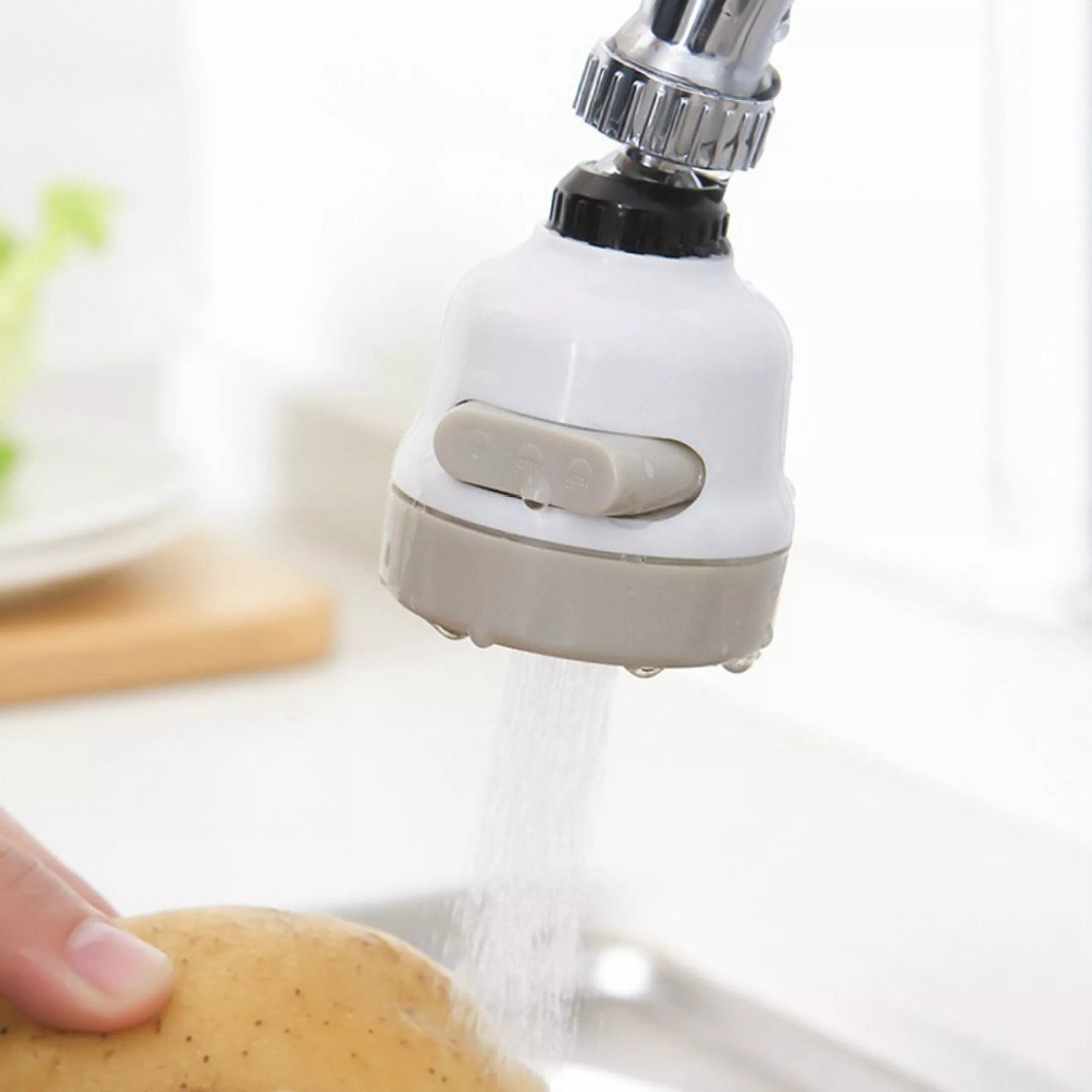 home & garden : 360° Kraankop Maak Afwassen Handiger Leer in van Pantino