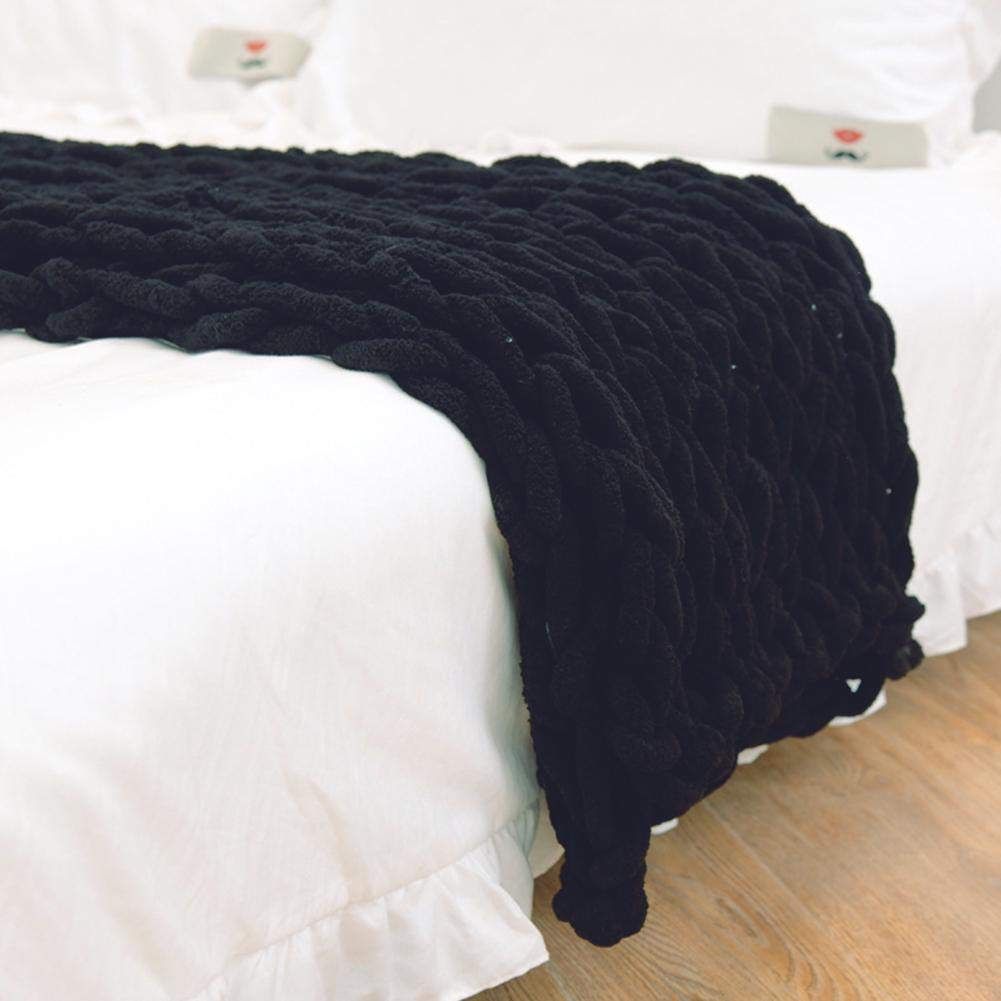home & garden : Chunky Gebreide Deken - Handgemaakt Plaid van Merinowol in Zwart van Pantino