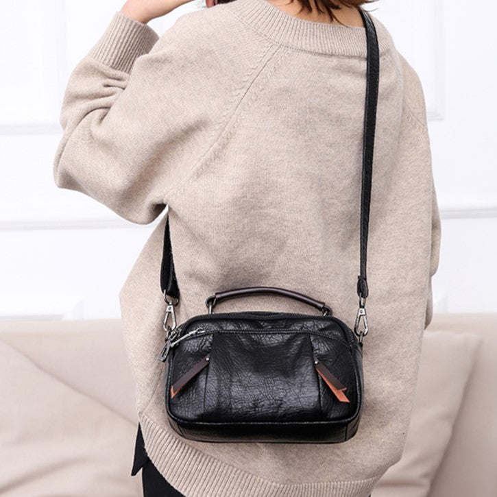 bags : CompactBag - Multi-Zakken Ruime Mini-Tas - Bruin in van Pantino