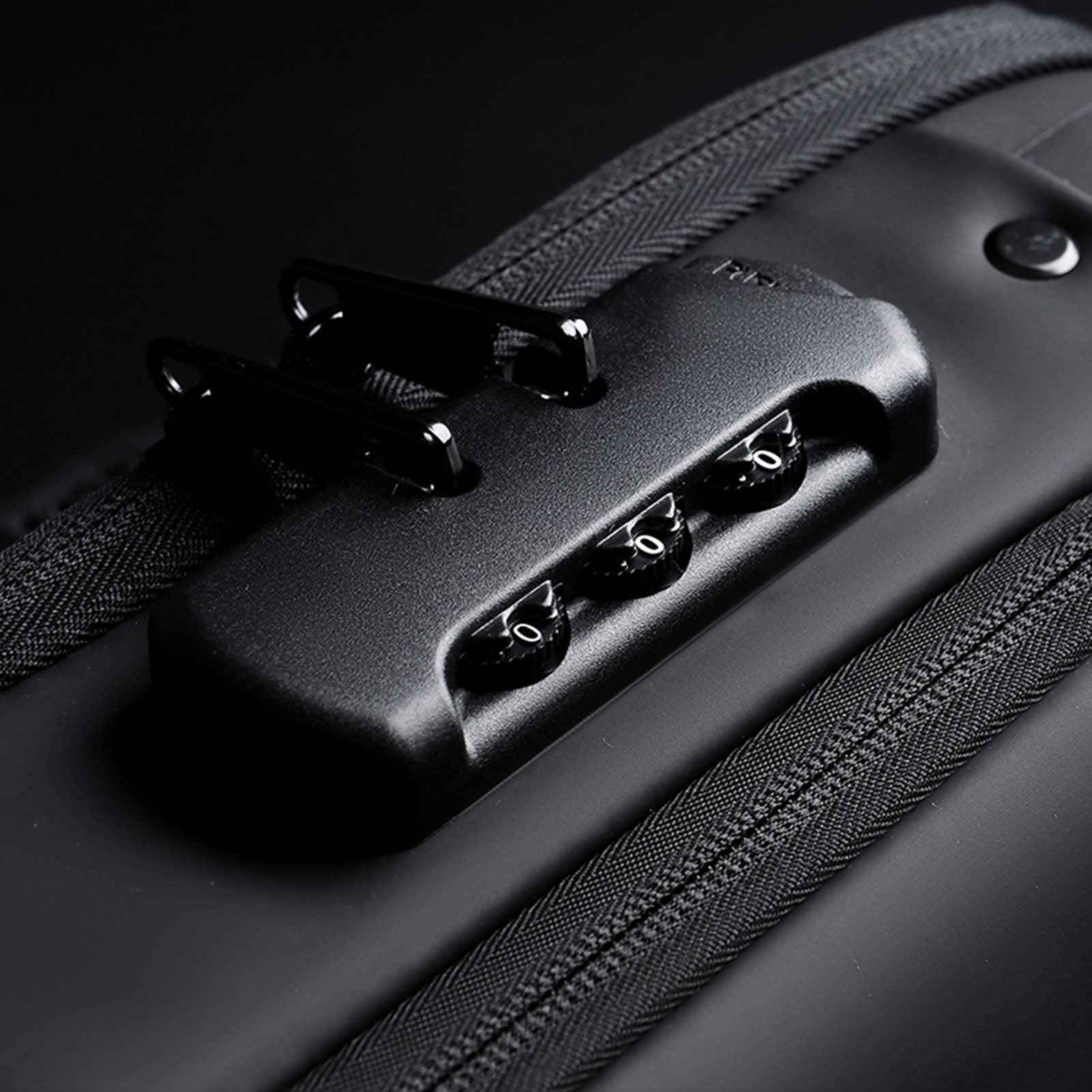 bags : Foon Bag USB Oplaadtas - De Alles-in-Één Tas - Zwart in van Pantino