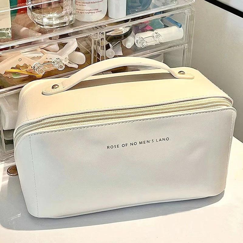 bags : Toilettas Wit - Ruime Organizer voor Make-up & Toiletartikelen in van Pantino
