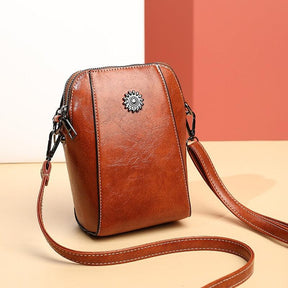 bags : LeatherBag - Tas voor Mobiele Telefoon - Geel in van Pantino