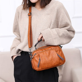 bags : CompactBag - Multi-Zakken Ruime Mini-Tas - Bruin in Bruin van Pantino