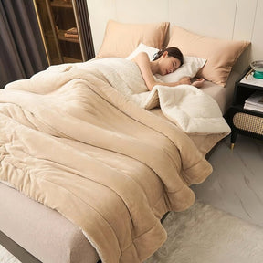home & garden : SnuggleSoft - Omarm de Warmte Kant - Lichtgroen in beige van Pantino