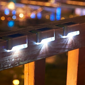 outdoor equipment : SolarGlow - Verlicht Je Buitenruimte met Zonne-Energie - Zwart in van Pantino