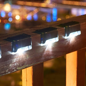 outdoor equipment : SolarGlow - Verlicht Je Buitenruimte met Zonne-Energie - Zwart in van Pantino